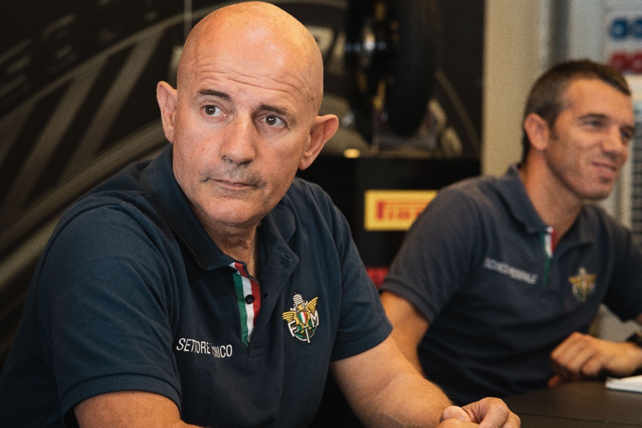 La FMI “laurea” i collaudatori moto Pirelli campioni in sicurezza